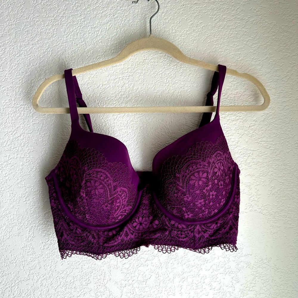 Victoria’s Secret Body By Victoria Lace Buste Demi